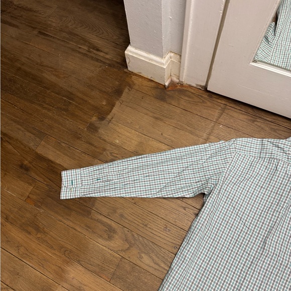 Untuckit Men’s Button Down Shirt Size M - Picture 4 of 5